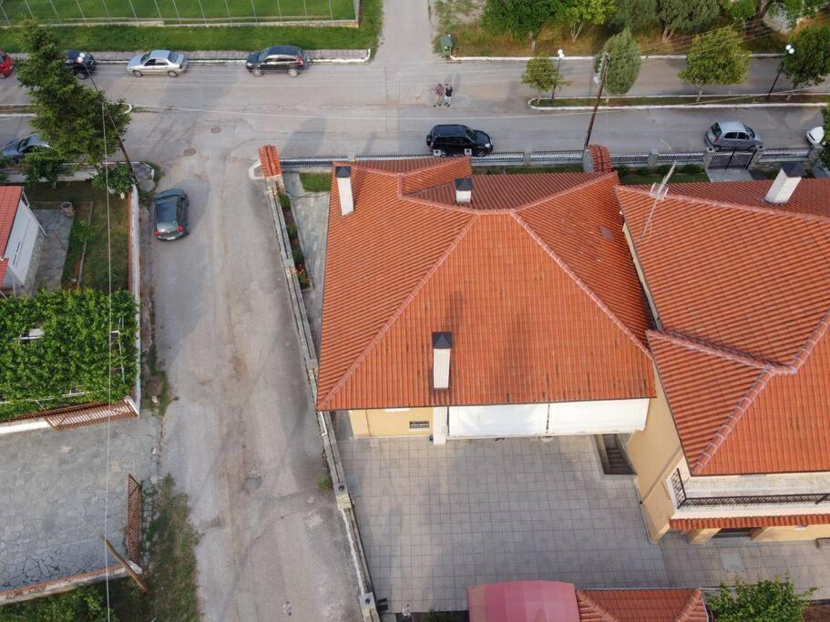 Βίλα Για Όλες Τις Εποχές Του Χρόνου Kozani Esterno foto